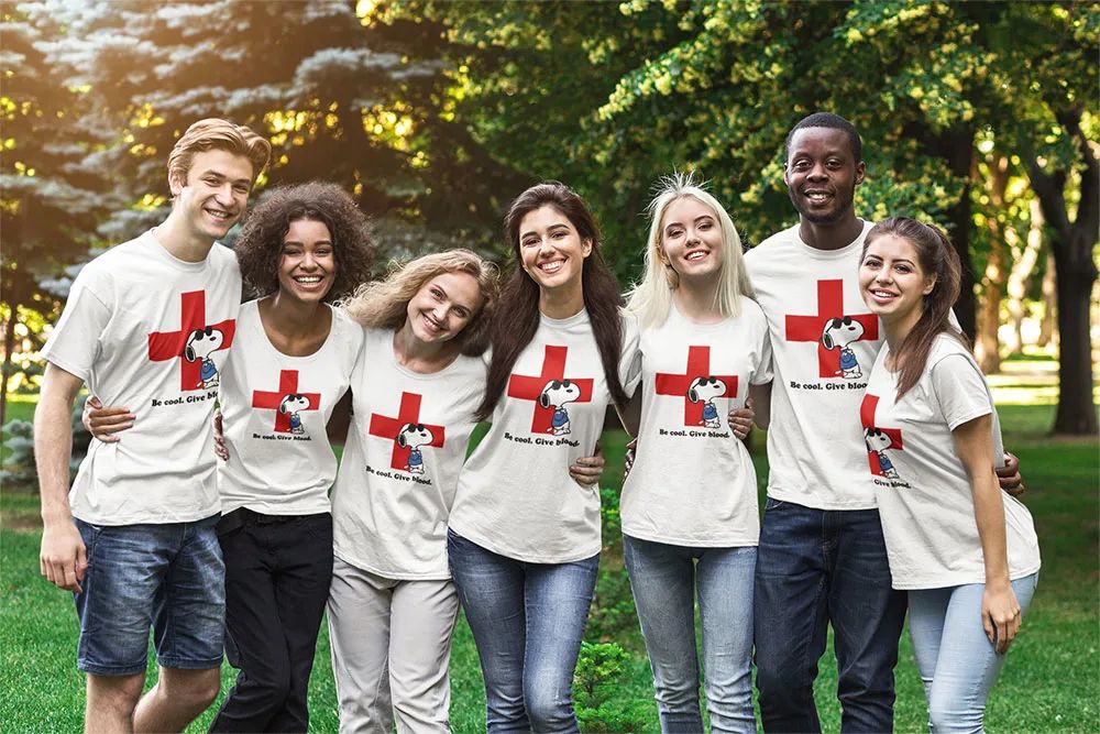 史努比t恤三件,史努比连帽t恤