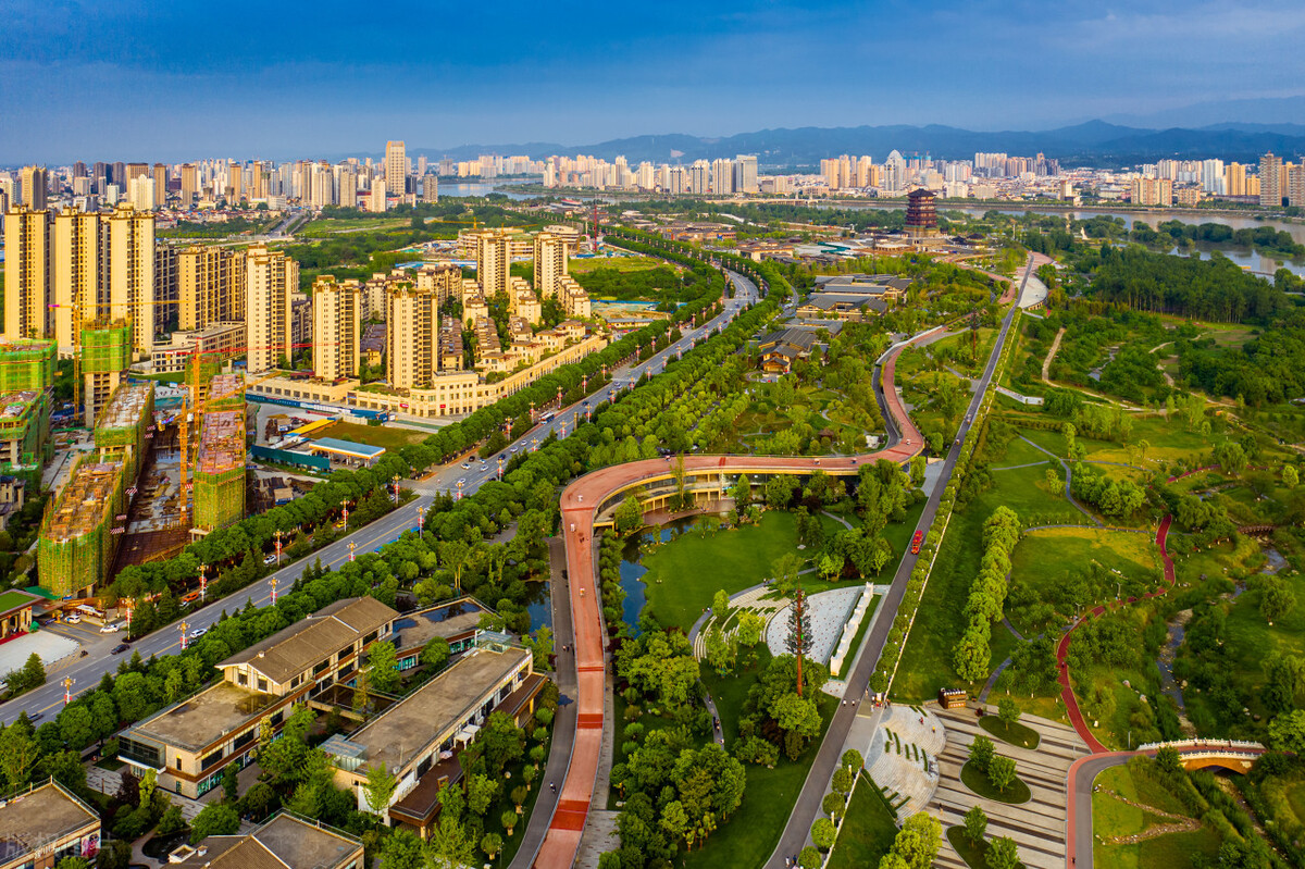 民国军阀将领—装逼遭打脸第一人，因祭祖声名大噪的军阀管金聚