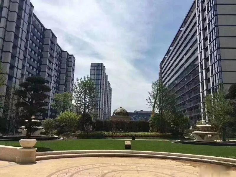 曹德旺一语道破房地产完整版,曹德旺访谈房地产完整视频