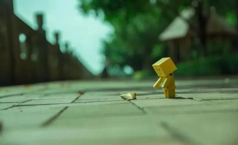 用50块钱换取了百万身价，小学学历的她到底是怎么做到的？