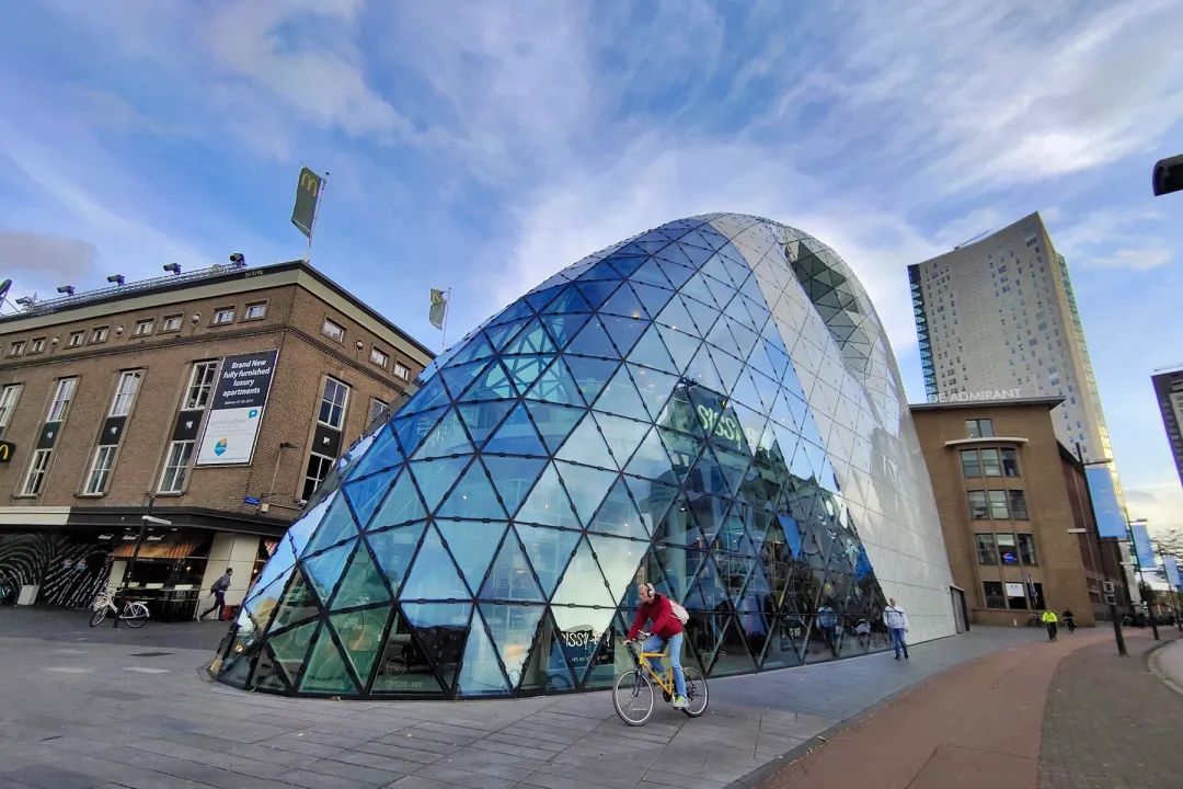 骑行荷兰人,骑自行车旅游达人