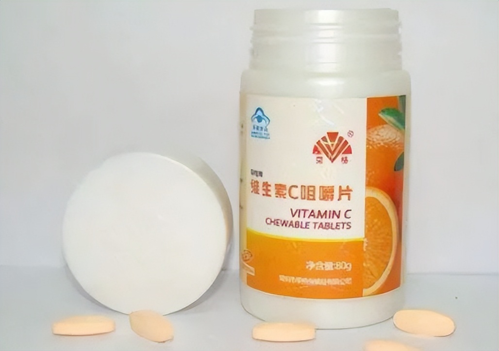 厨房瓷砖油污怎么清理,卫生间瓷砖发黄如何快速清理干净