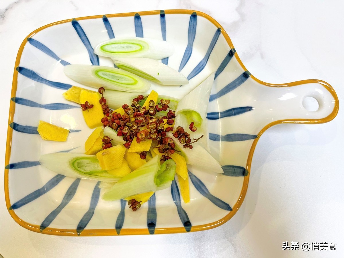 饺子馅怎么调好吃要保持原味,调素饺子馅牢记三放三不放