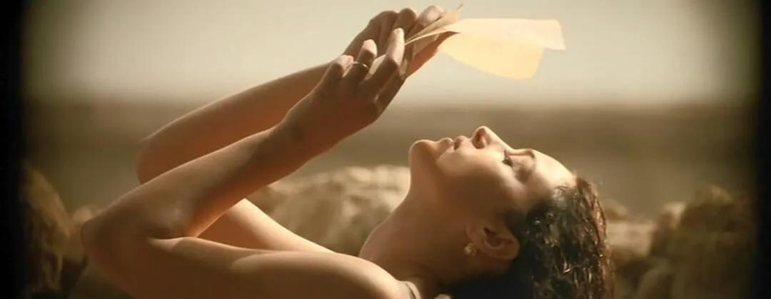 意大利国宝级女神莫妮卡·贝鲁奇,莫妮卡贝鲁奇意大利国宝级美人