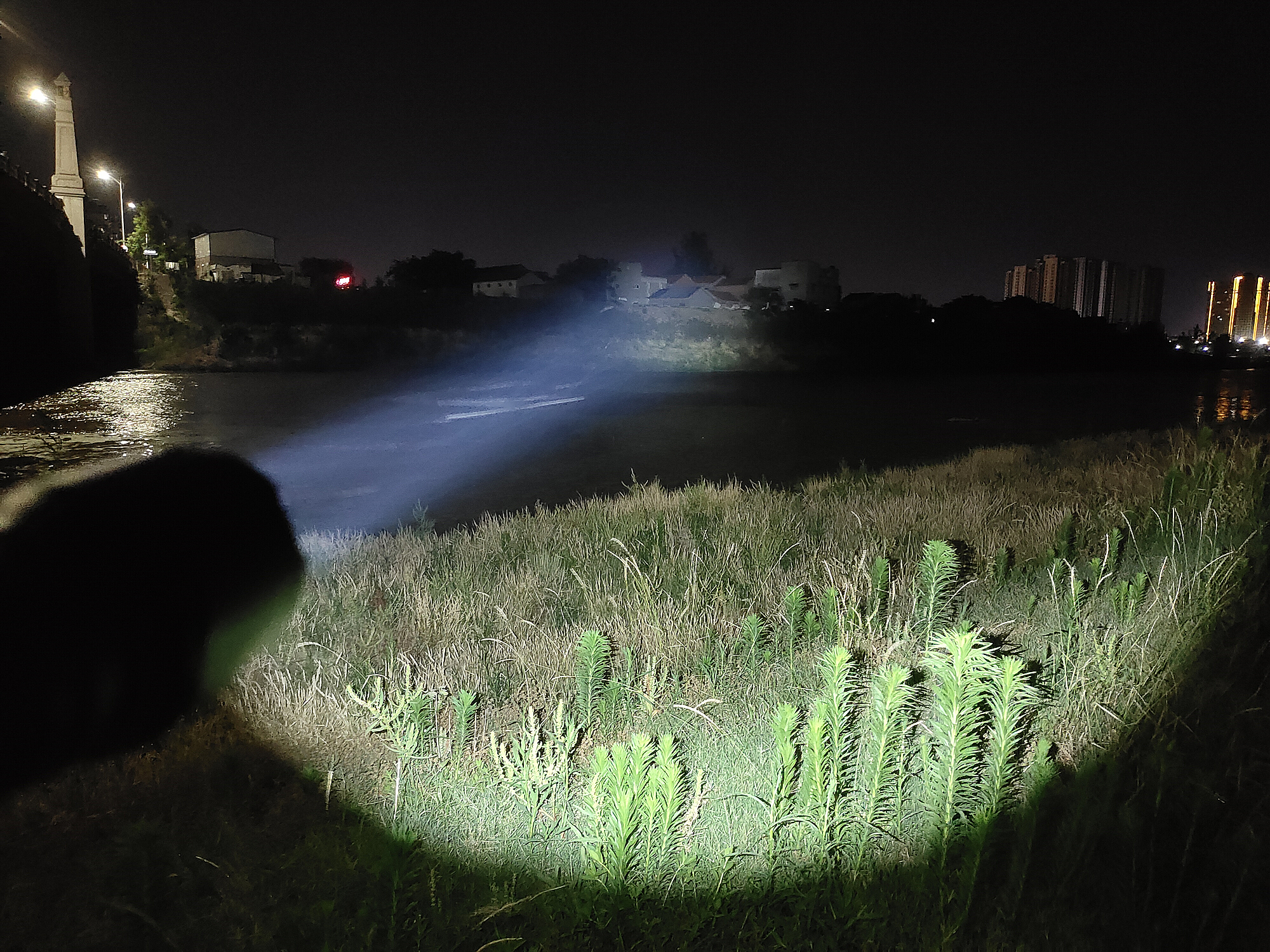 菲尼克斯fenixtk11tac手电速评,菲尼克斯tk75-2018手电评测