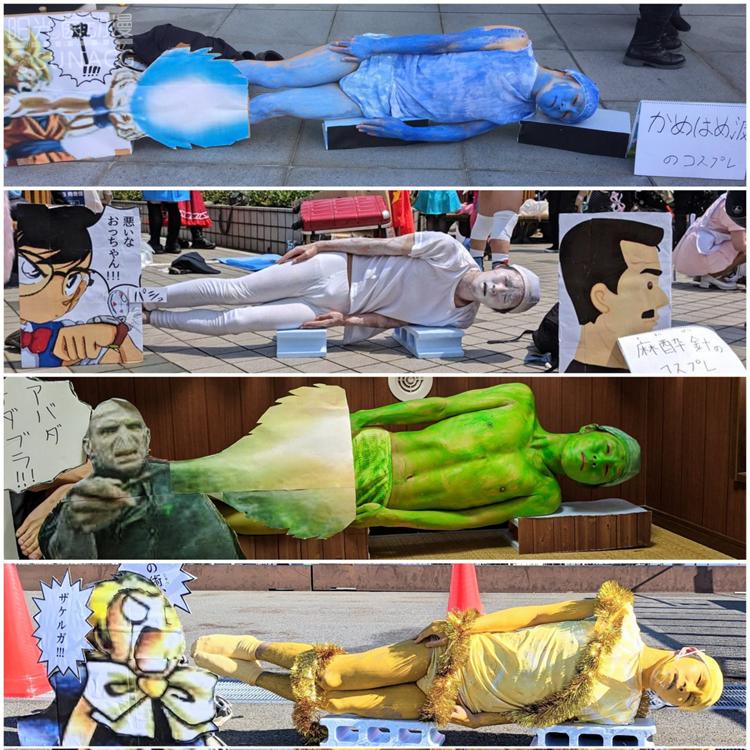 日本Comiket99同人展上，将原作逼疯的魔性Cosplay