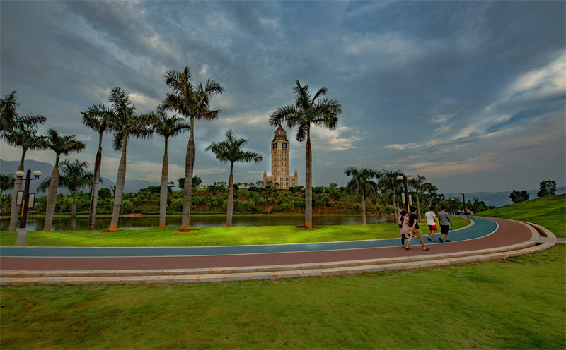 坐玉溪火车可以带吃的吗,红河一日游有哪些地方可以玩