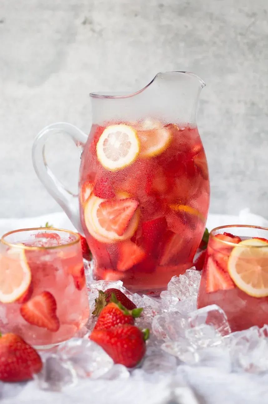 喝过的葡萄酒如何处理干净,废的葡萄酒怎么处理