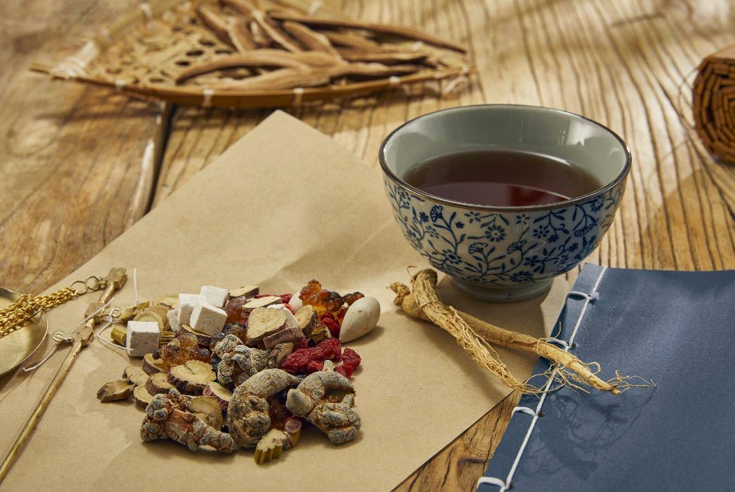 卵巢囊肿怎么治才能不影响生育,卵巢巧克力囊肿癌变的10个征兆