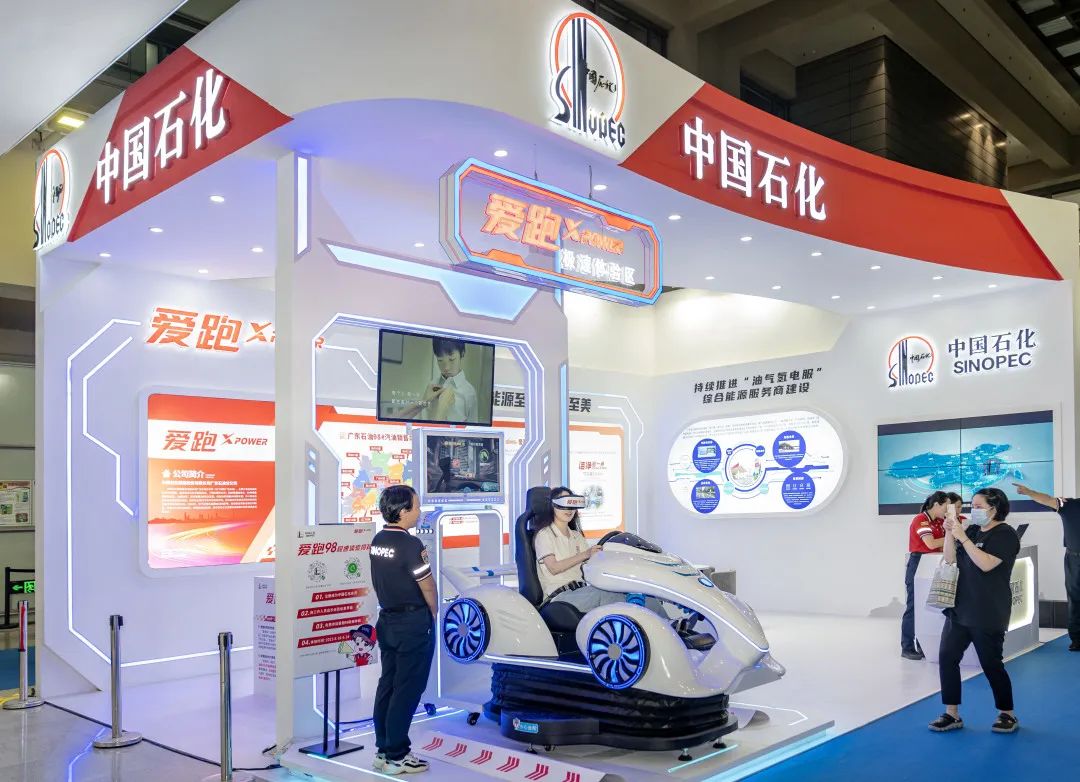 你知道吗？现在很多汽车流行“喝”这款绿色汽油！