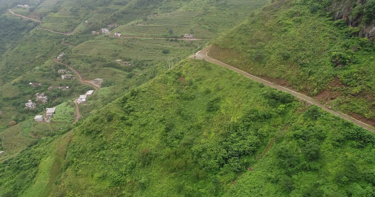 以上帝的视角看世界,上帝视角看贵州桥梁