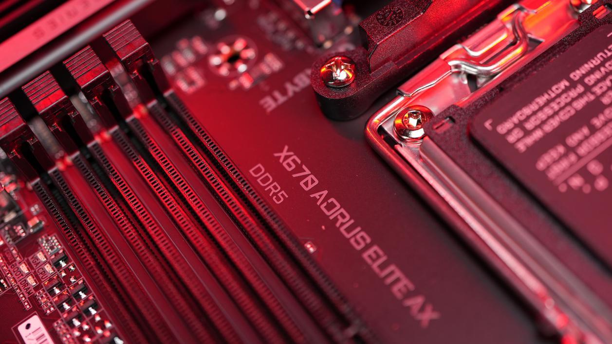 amd锐龙7000u处理器核显性能,amd锐龙7000相当于酷睿什么级别