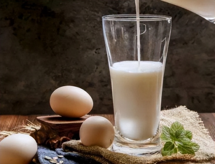 白头发越长越多缺什么营养,改善白头发生长有哪些营养素