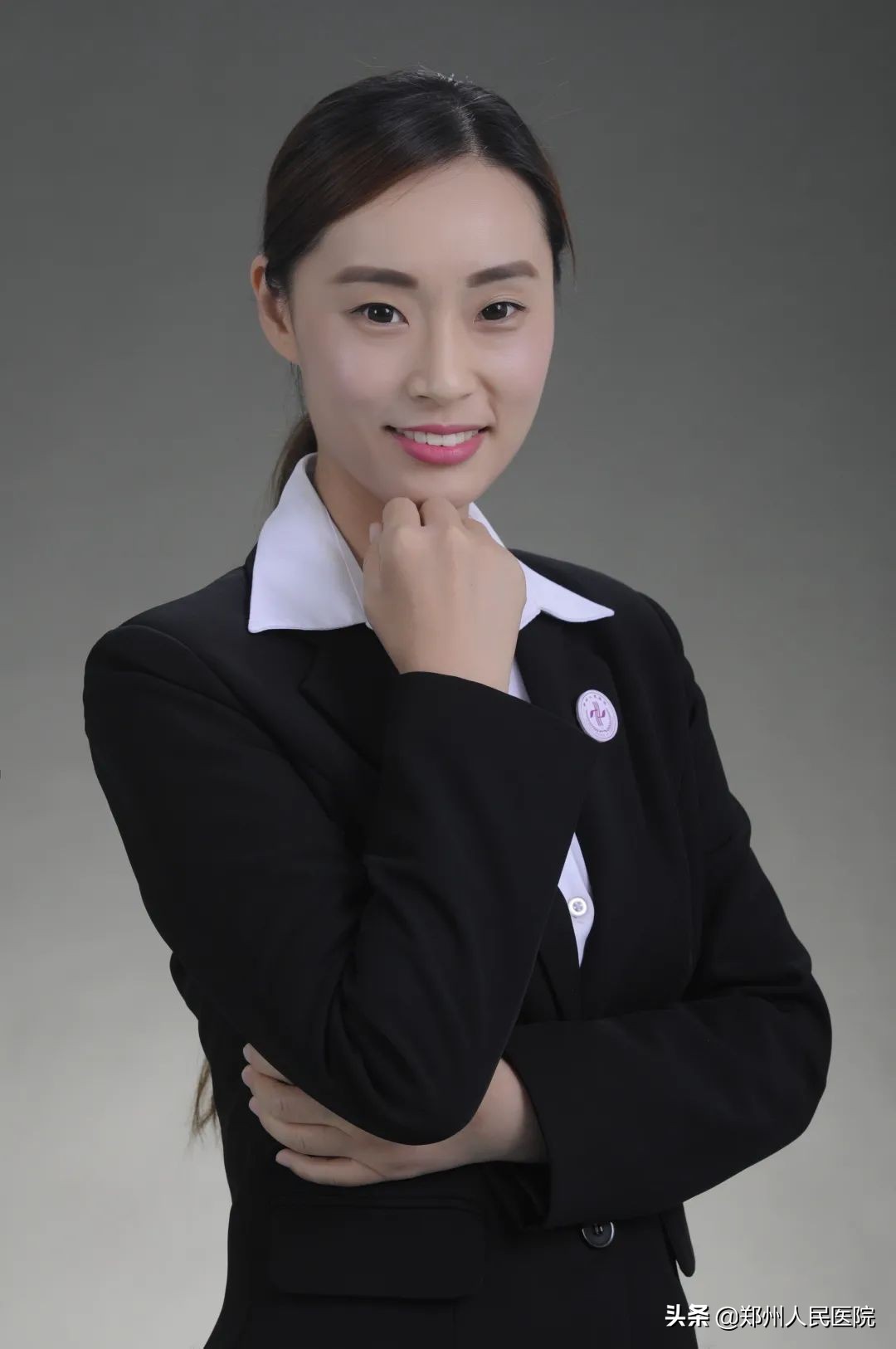 妈妈慌了！六年级女儿看的小说有性描写，性教育你还开不了口吗？