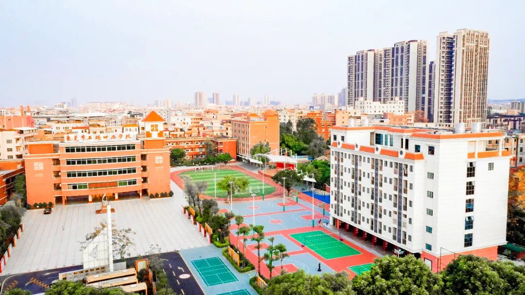 石碣四海学校是公办还是民办,东莞石碣四海学校最新视频