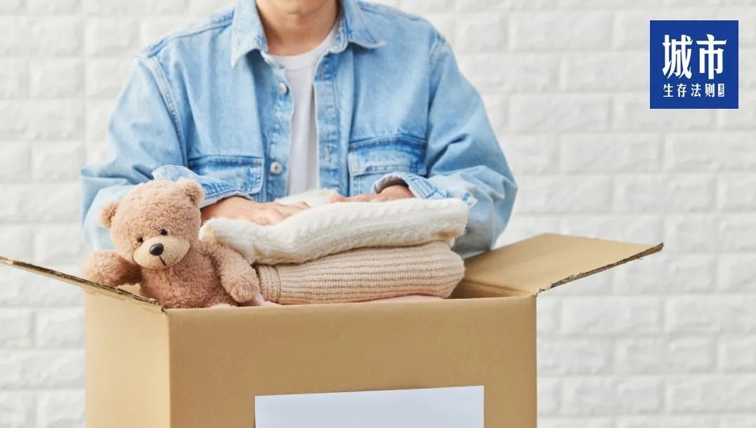 西安回收旧衣服怎么赚钱,西安旧衣回收厂家联系方式