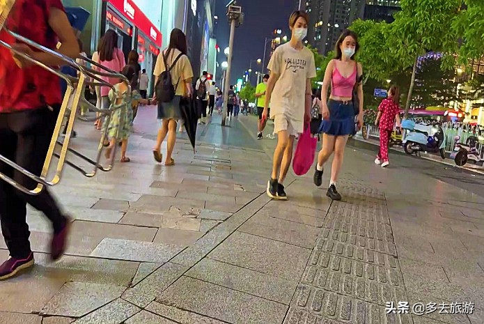 张家口本地人在意干净，安居乐业，消费和南昌差别并不大