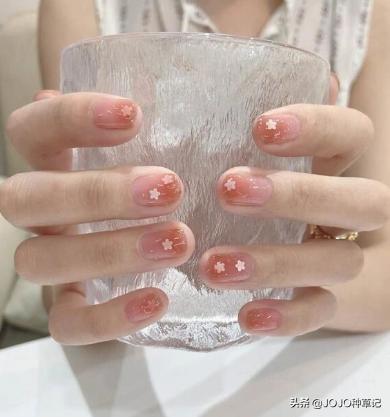 2022年春天最好看的美甲,春日最新款美甲