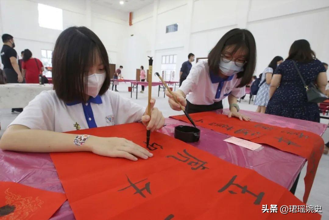 港澳地区为什么普遍使用繁体字,为什么台湾和香港都使用繁体字