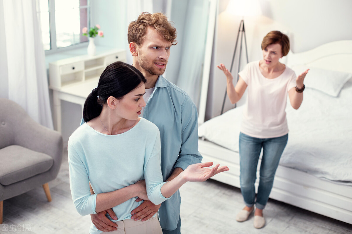 婆婆给我一百万让我跟男朋友离婚,婆婆给我一百万让我跟老公离婚