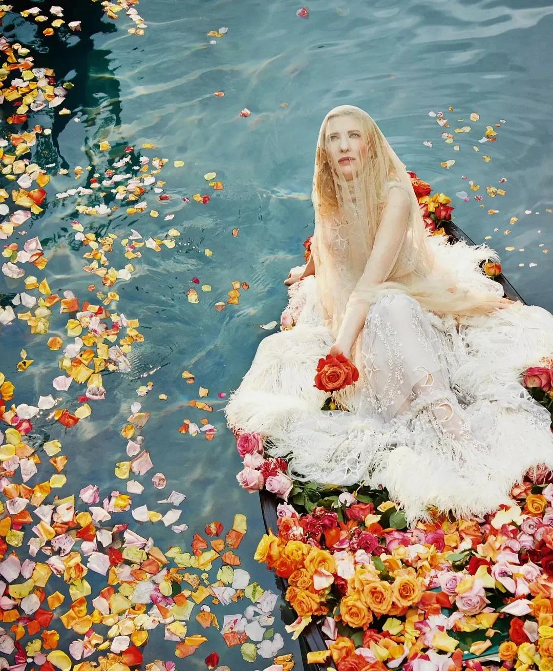 澳大利亚名模写真图片,凯特布兰切特写真红色