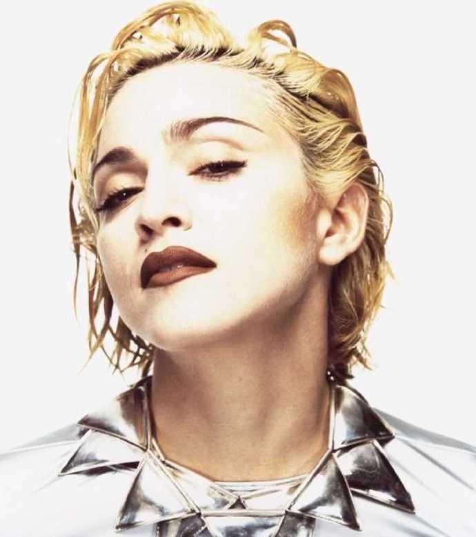 日军日记：*安妇慰**不服从管教，我很愤怒，用*刀刺**插入她的*体下**