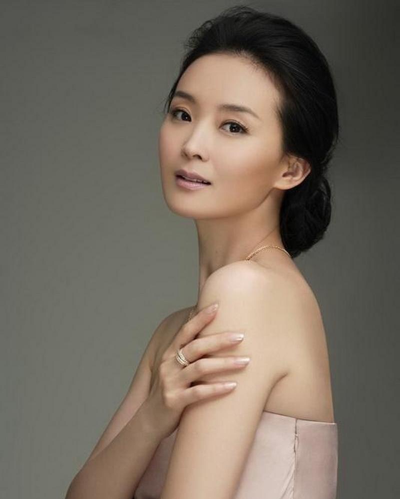 初见“灵气逼人”，再见“皱纹丛生”，王艳昙花一现背后有何辛酸