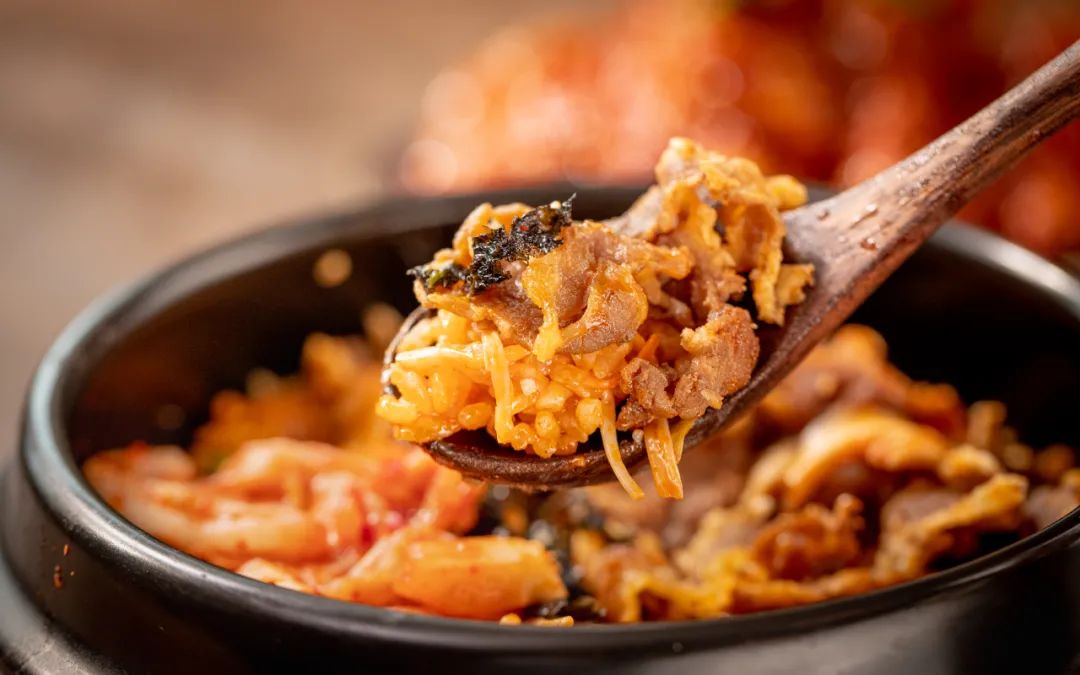 国内夏季避暑胜地哪里好吃,夏季凉快又有美食的地方