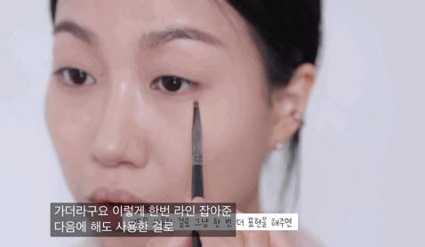 不上镜的女生怎么拍照好看,拍照不上镜怎么拍才好看