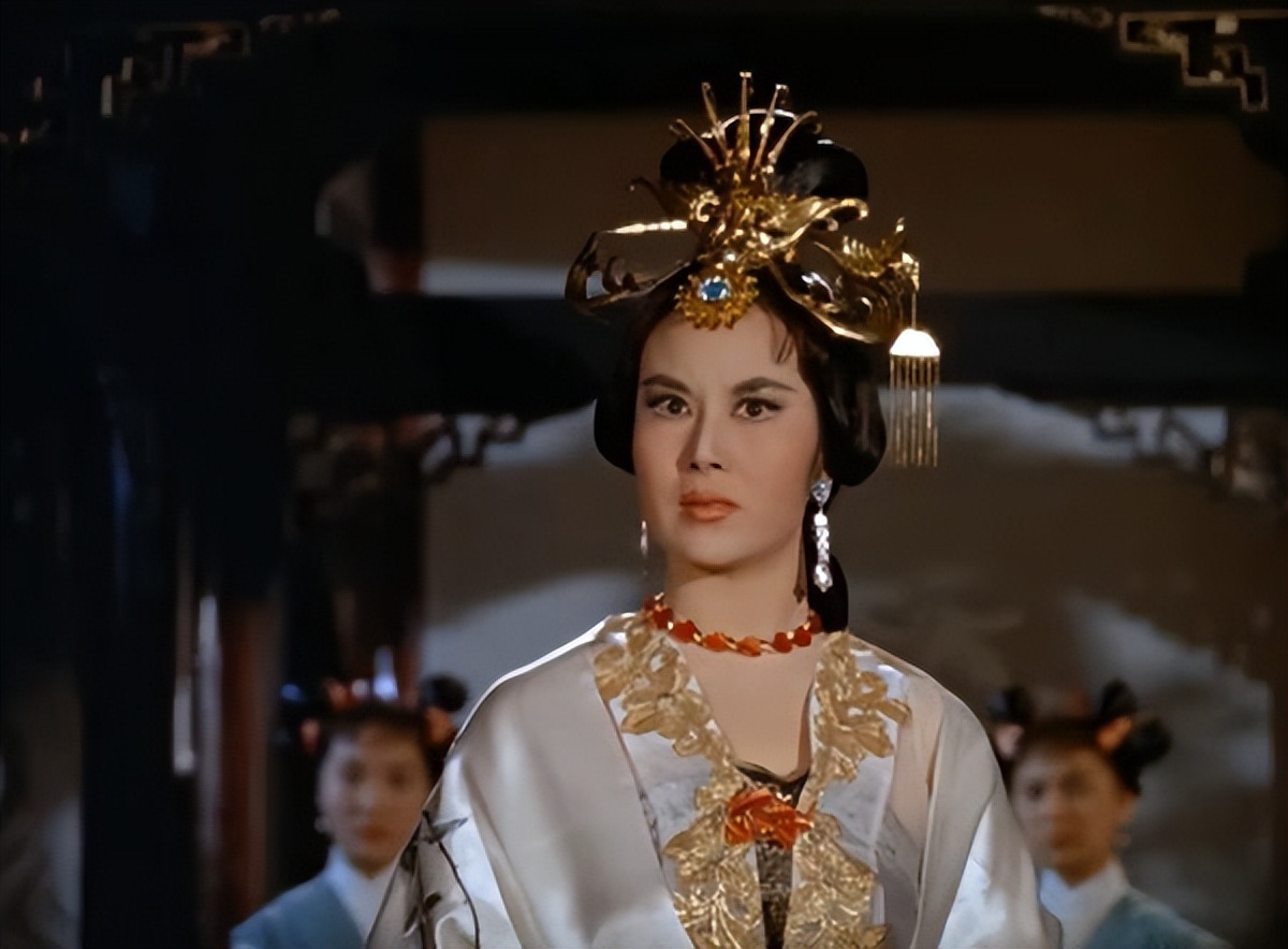 向海岚版杨贵妃照片,杨贵妃剧照向海岚版