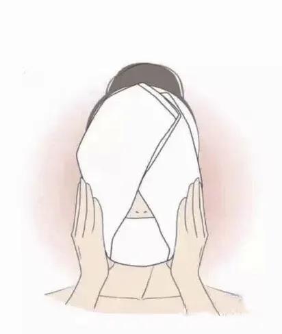 敷面膜怎么效果加倍,面膜敷得再多不如每天坚持喝水