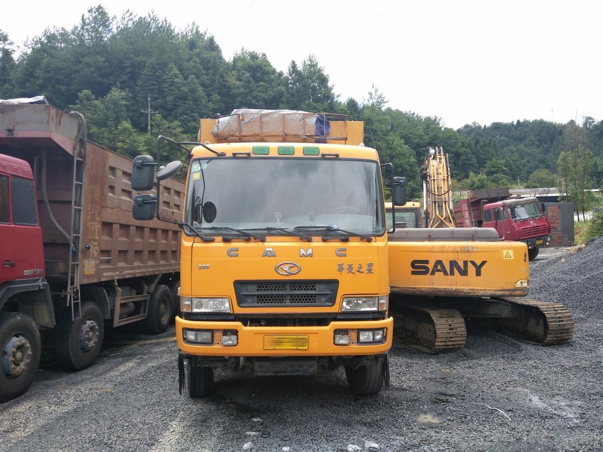 小镇故事脑瘫,小镇故事简介