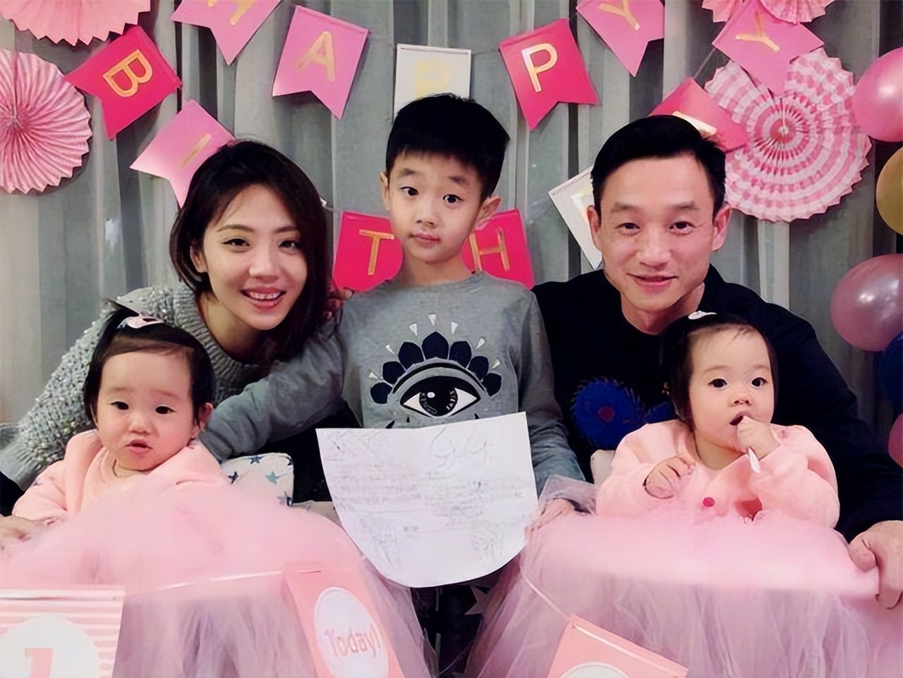 濂ヨ繍鍐犲啗琚獋浜嬩欢,琚獋鎯ㄧ殑濂ヨ繍鍐犲啗