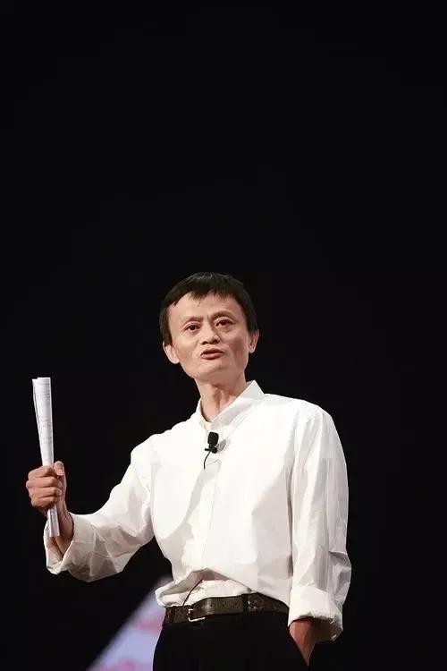 马云中国经济未来五年,马云对中国经济复苏的贡献