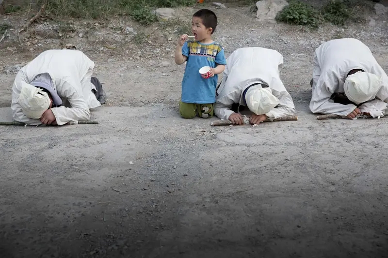丧事安葬下雨有什么讲究,丧事开吊单怎么写