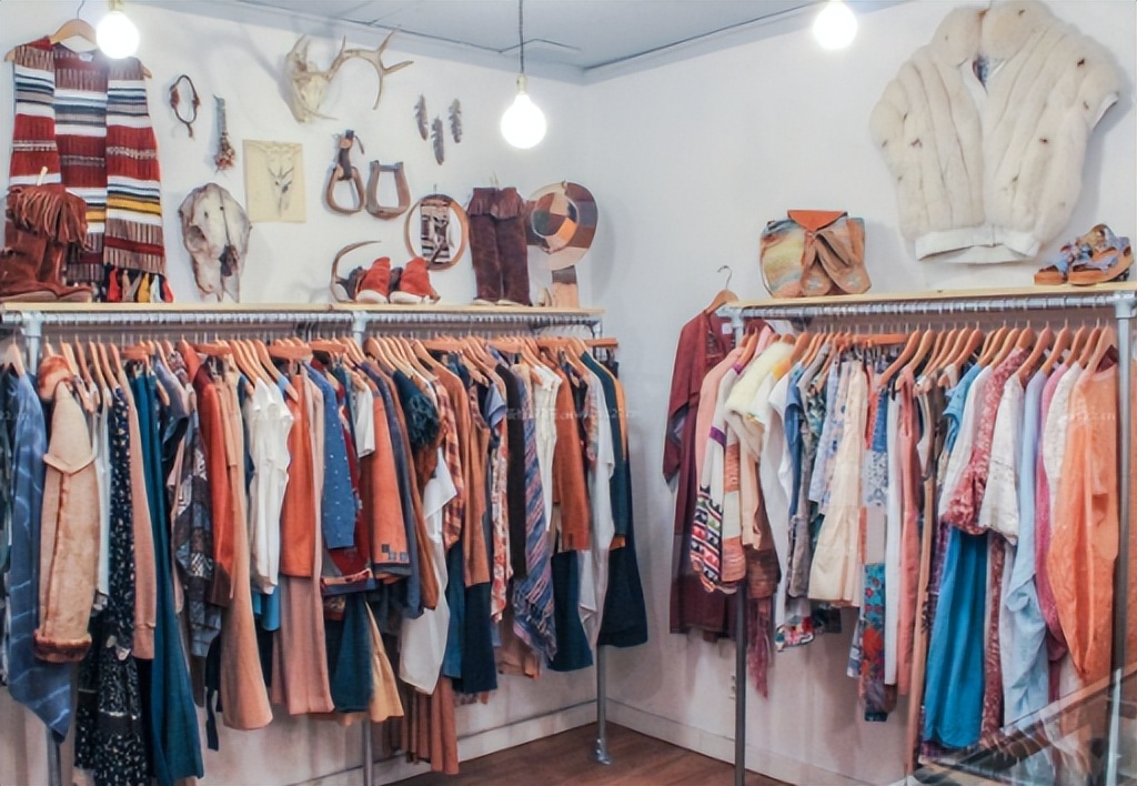 男子沉迷彩票一天好几万中奖不领,神秘男子一天买几万彩票中了不领