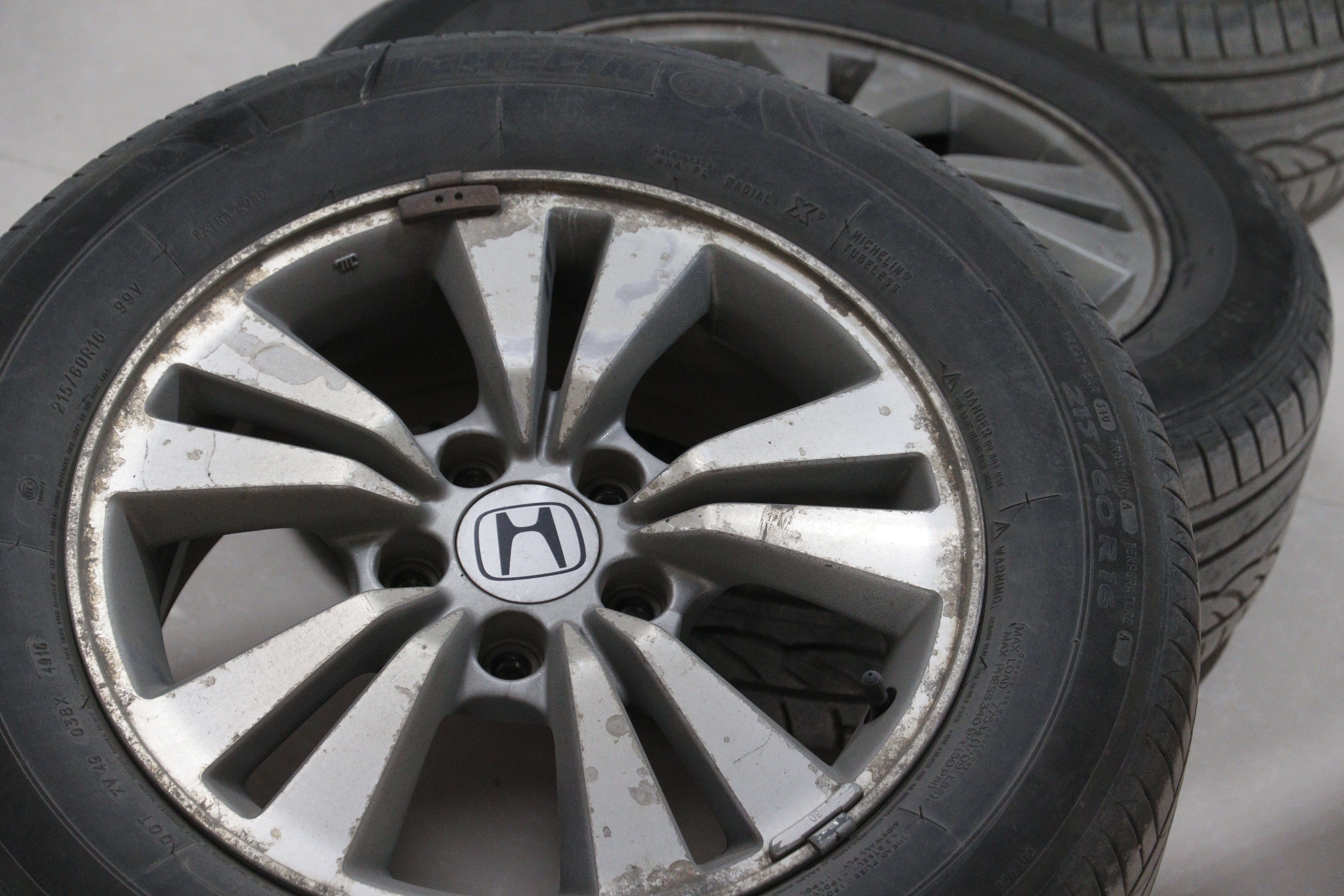 老车翻新修复本田,老车翻新修复晶锐