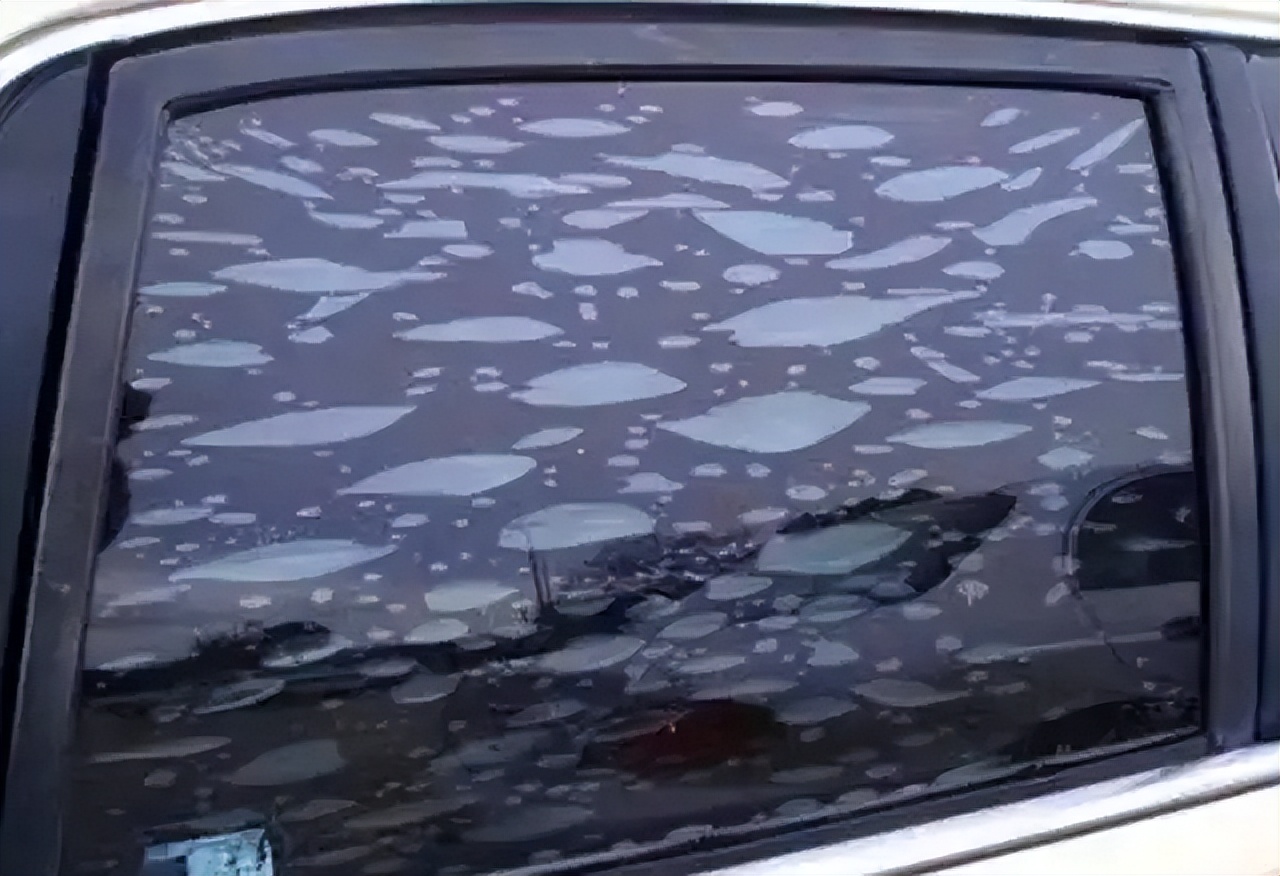 汽车贴膜起泡该怎么处理,汽车贴膜起泡了怎么解决