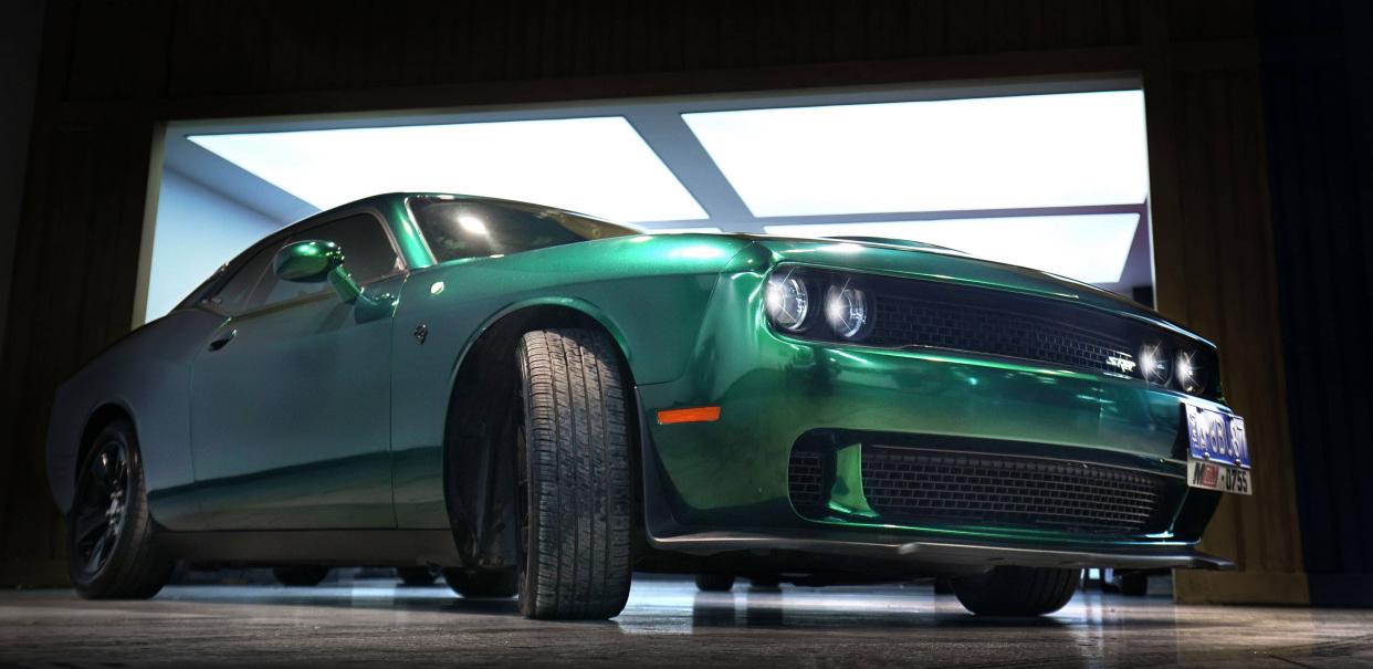 小鹿美车：想开汽车贴膜店必须加盟才有机会吗？不加盟能不能做？