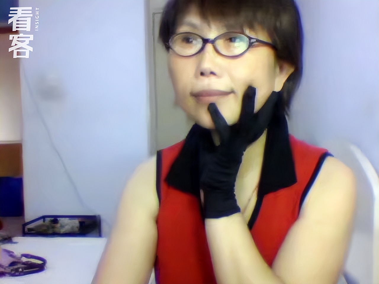 65岁阿姨离婚后骑行世界视频,65岁阿姨离婚后骑自行车游世界