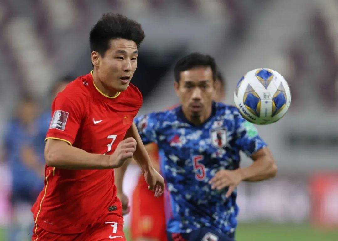 中国国足吴曦,中国男足vs新加坡武磊一条龙破门