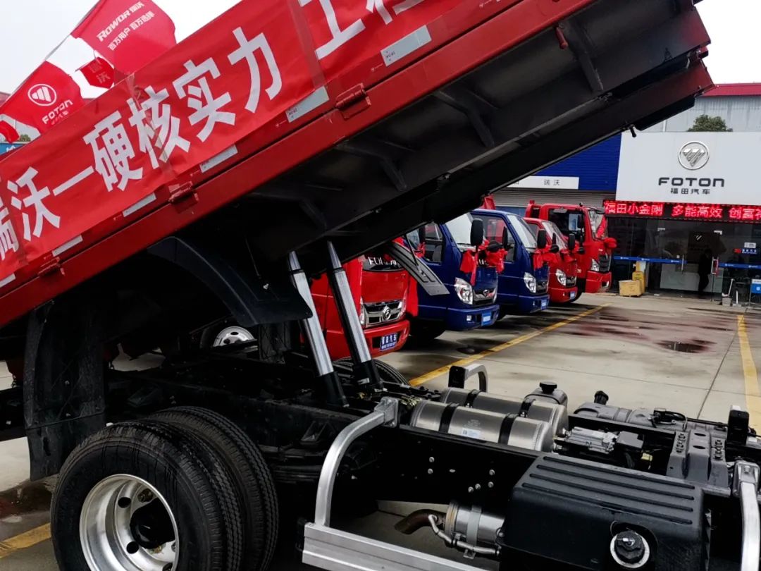 十堰龙信国际汽车城二手车过户,十堰龙信汽车城