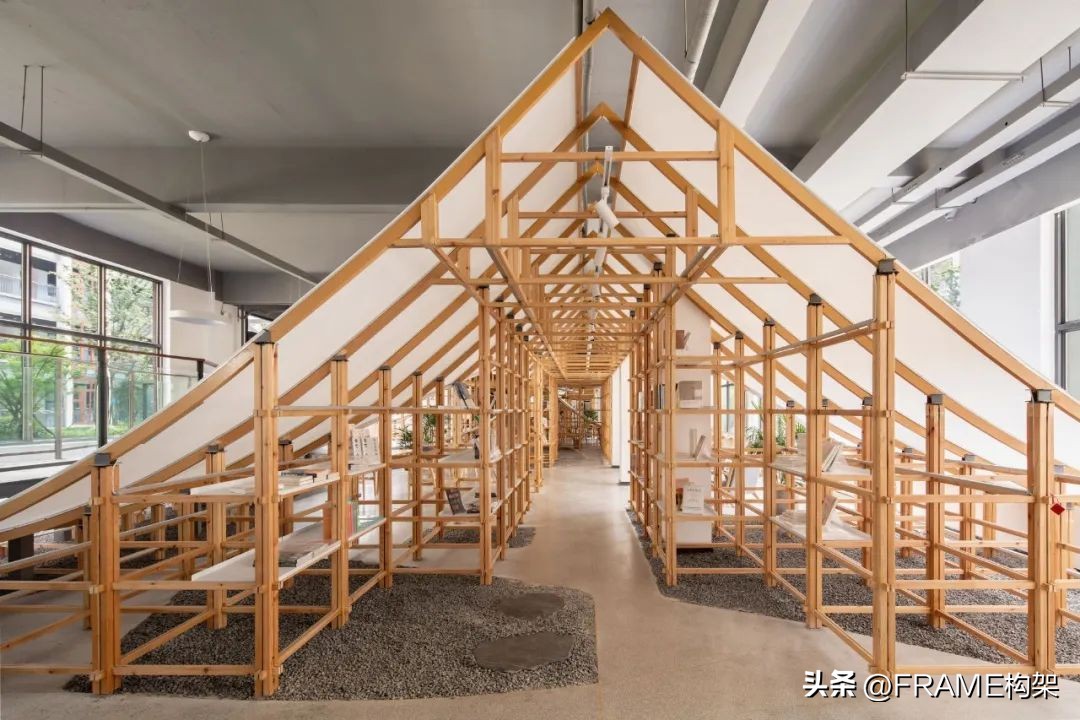 中国的网红书店,网红书店是颜值重要还是内涵重要