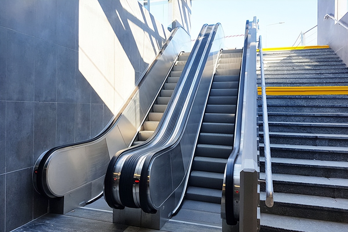 申龙电梯质量和排名,申龙电梯的劣势