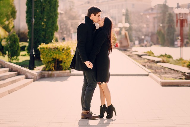 如何处理情感与现实的矛盾,矛盾的心理怎么解决