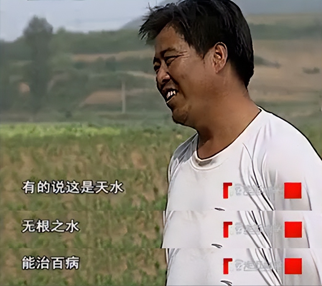 飞机上的秘密：空姐必须穿*袜丝**，禁止自带饮用水，粪便“空投”了