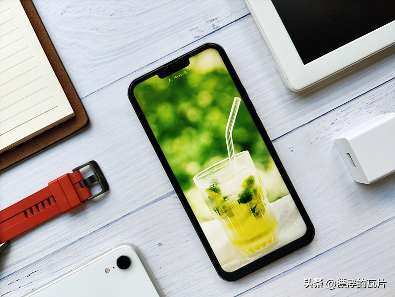 乐视y2pro手机优点和缺点,乐视y2pro和苹果对比