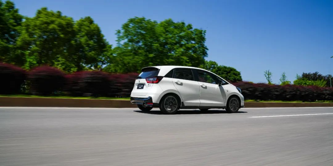 试驾全新款飞度,新飞度汽车评测