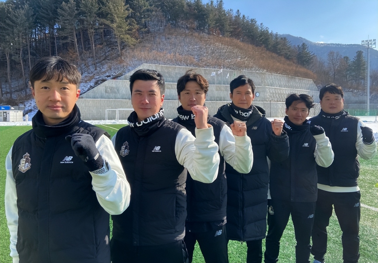 闊╄冻鏅氭姤,浠婃棩闊╄冻鏅氭姤