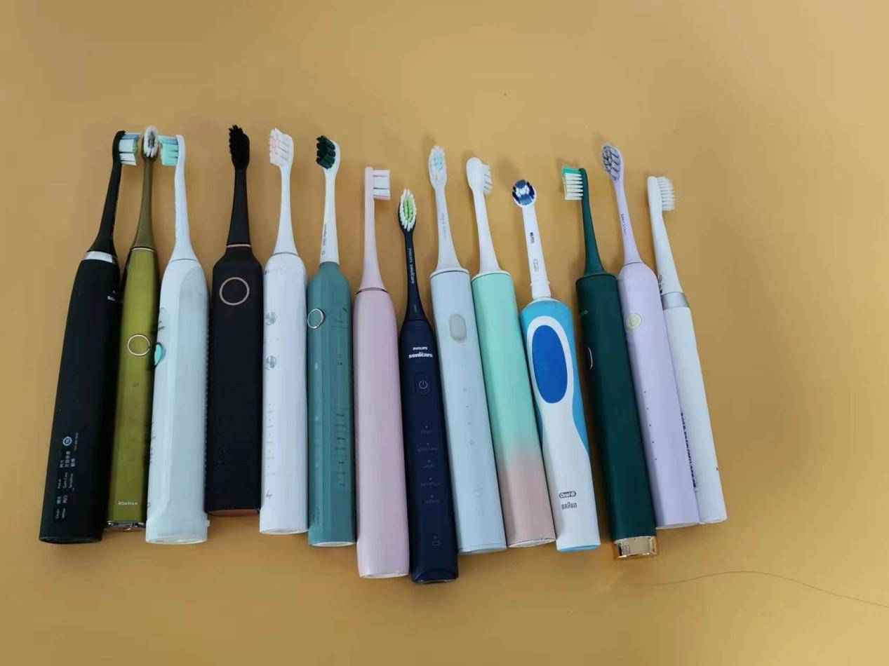 欧乐b电动牙刷p3000和p4000哪个好,电动牙刷哪个品牌的质量最好